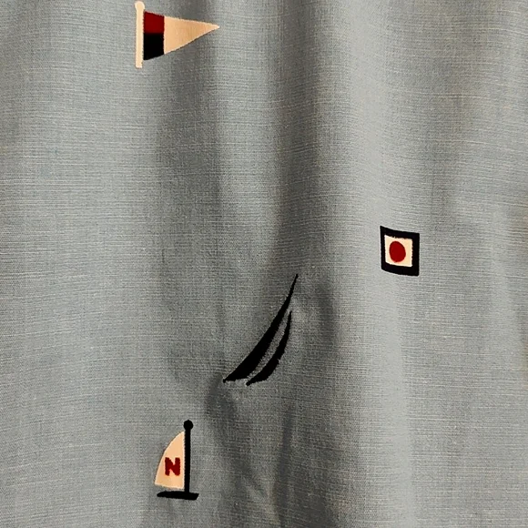NWOT Nautica Boys Button Down Shirt Blue Sailboat Print Cotton Blend M 10/12 - Picture 4 of 8